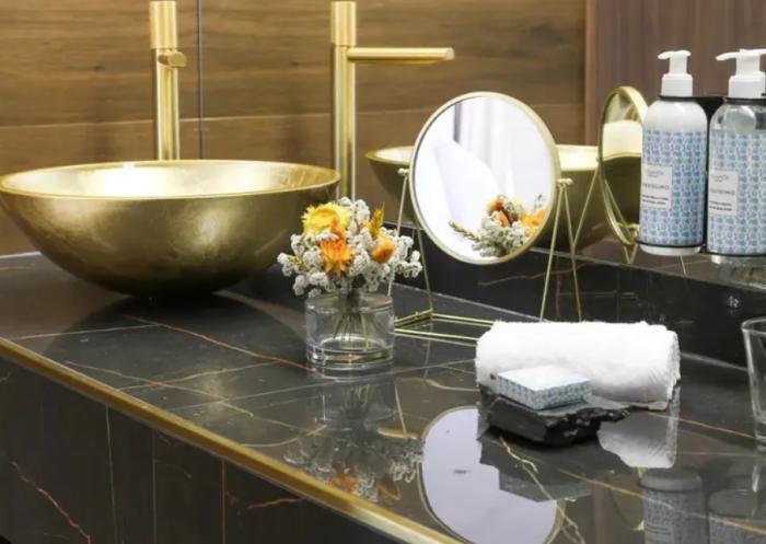 Vincci Alfama Hotel Lisbon Room photo